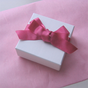 SquareBOX���g�������b�s���O�E�s���A�T�e��